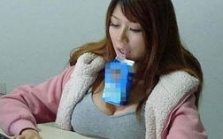 美女乳房图片
