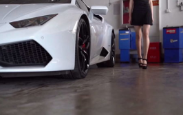 lamborghini 小姐姐,揭秘Lamborghini小姐姐的奢华世界